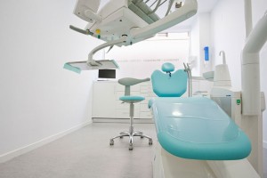 Box y equipamiento clinica odontologica.
